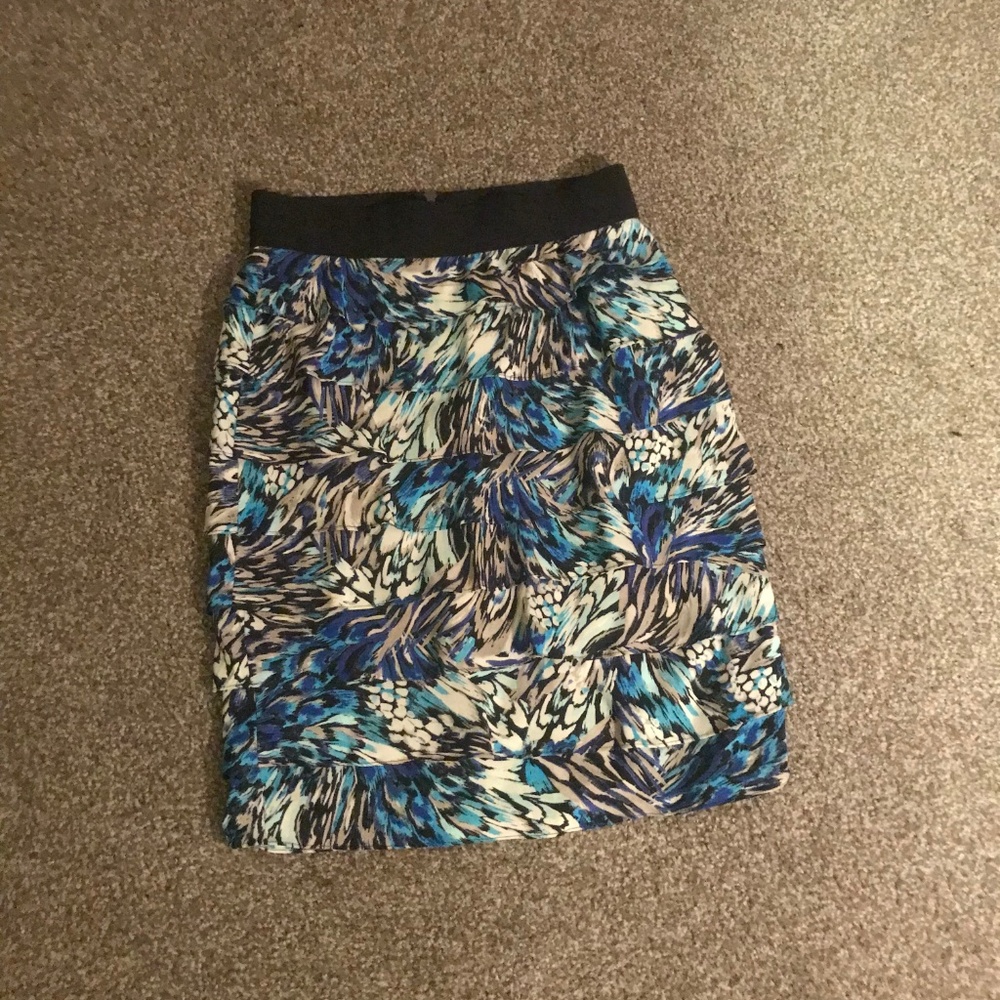 Alfani Size 8 Skirt